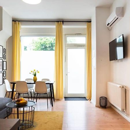 Kudamm Plus Ac Plus Selfcheckin Plus Free Street Parking Berlin Extérieur photo